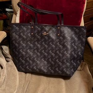 Coach tote